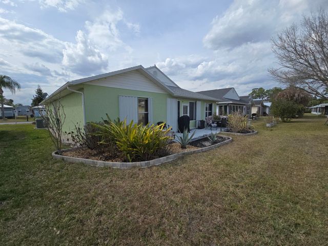 6621 Picante Circle, Fort Pierce, FL 34951
