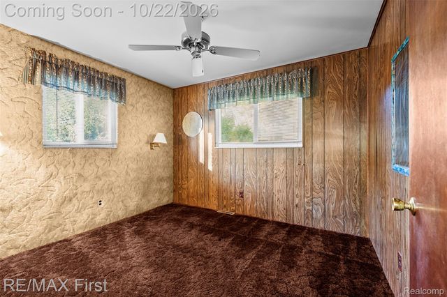 48263 Bluebird Drive, Shelby Charter Township, MI 48317