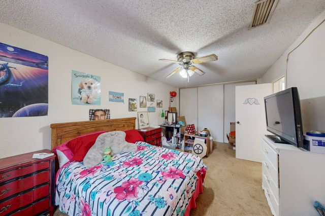 2027 Embassy Way, Carrollton, TX 75006