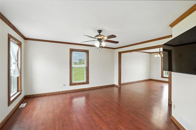 6694 Brooks Miller Road, Circleville, OH 43113