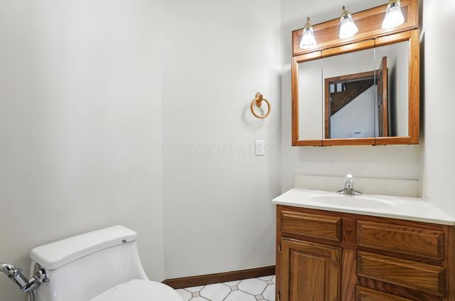 6694 Brooks Miller Road, Circleville, OH 43113