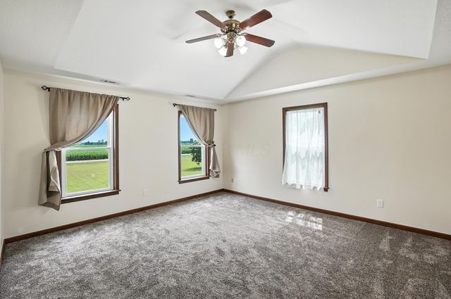 6694 Brooks Miller Road, Circleville, OH 43113