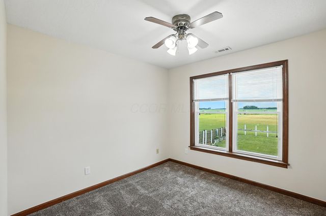 6694 Brooks Miller Road, Circleville, OH 43113