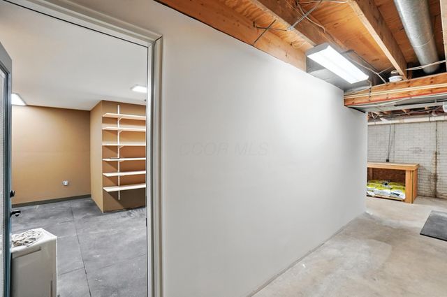 6694 Brooks Miller Road, Circleville, OH 43113