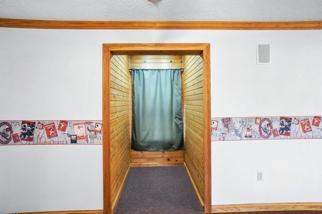 6694 Brooks Miller Road, Circleville, OH 43113