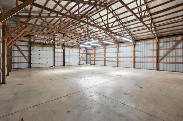 6694 Brooks Miller Road, Circleville, OH 43113