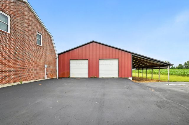 6694 Brooks Miller Road, Circleville, OH 43113