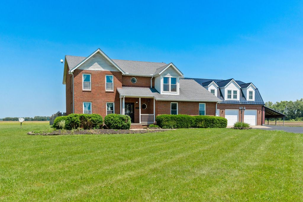6694 Brooks Miller Road, Circleville, OH 43113