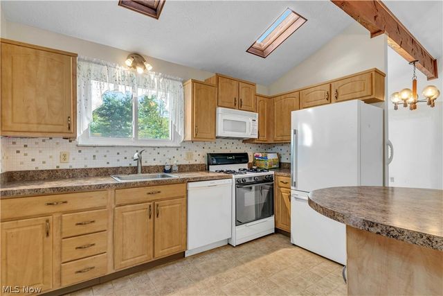3730 Walters Drive, Brunswick, OH 44212