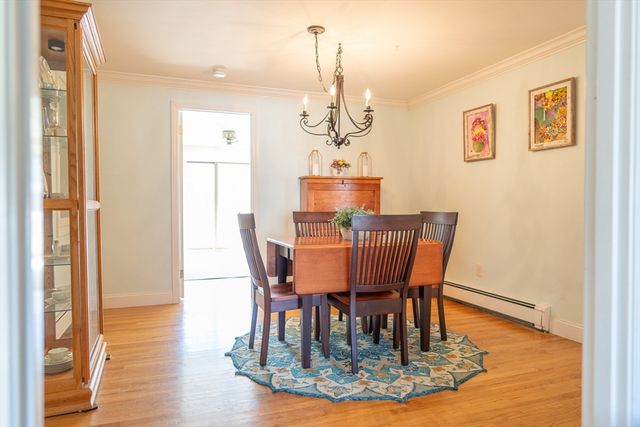 15 Mulford St, Yarmouth, MA 02664