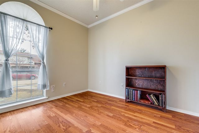 1527 Ranchview Lane, Carrollton, TX 75007