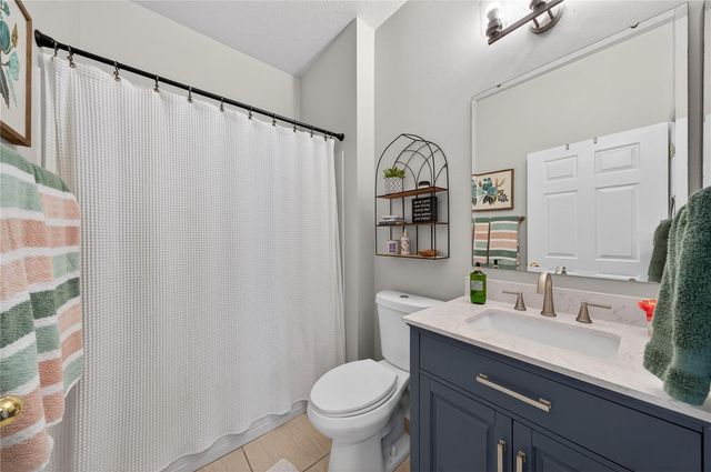 2443 LACERTA DRIVE, Orlando, FL 32828