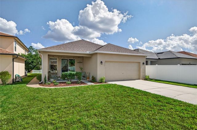 2443 LACERTA DRIVE, Orlando, FL 32828