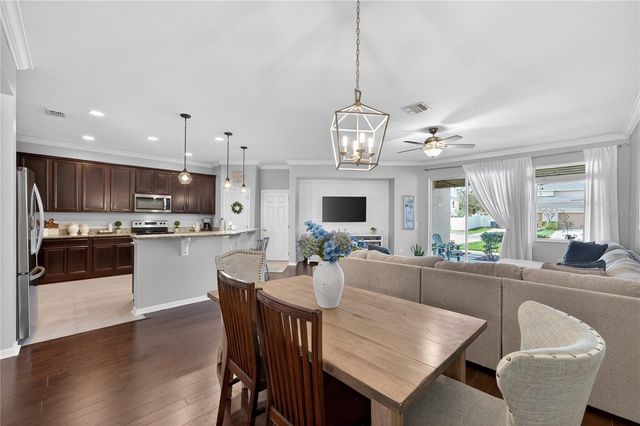 2443 LACERTA DRIVE, Orlando, FL 32828