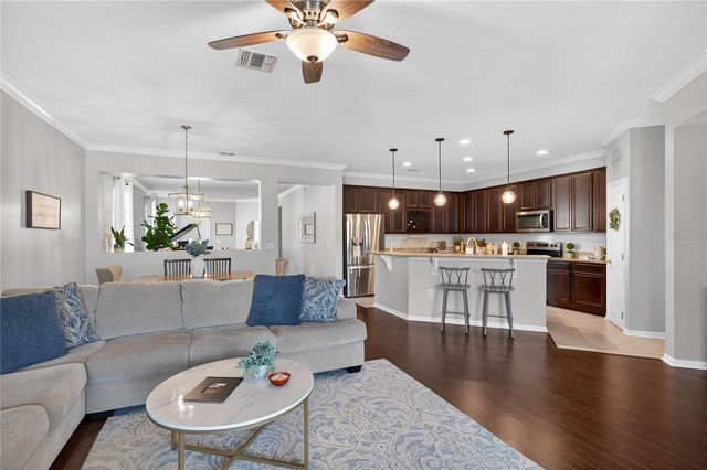 2443 LACERTA DRIVE, Orlando, FL 32828