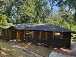 2069 WOODBERRY Avenue, East Point, GA 30344