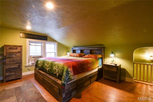 919 W Henry Street, Staunton, IL 62088