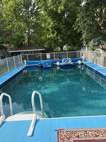 919 W Henry Street, Staunton, IL 62088