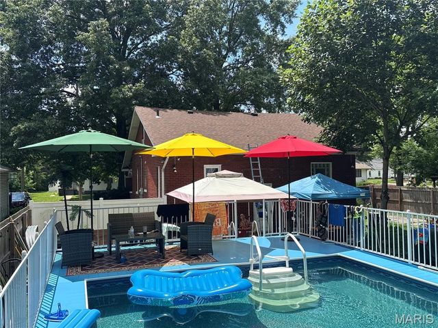 919 W Henry Street, Staunton, IL 62088