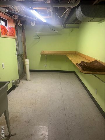 919 W Henry Street, Staunton, IL 62088