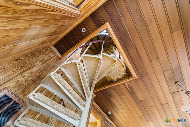 1049 Allen Avenue, New Braunfels, TX 78130