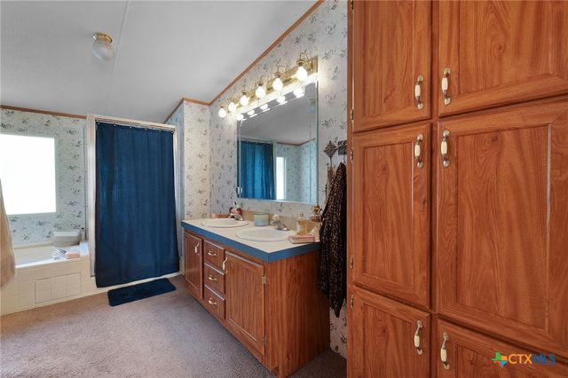 2966 County Road 3430, Lampasas, TX 76550