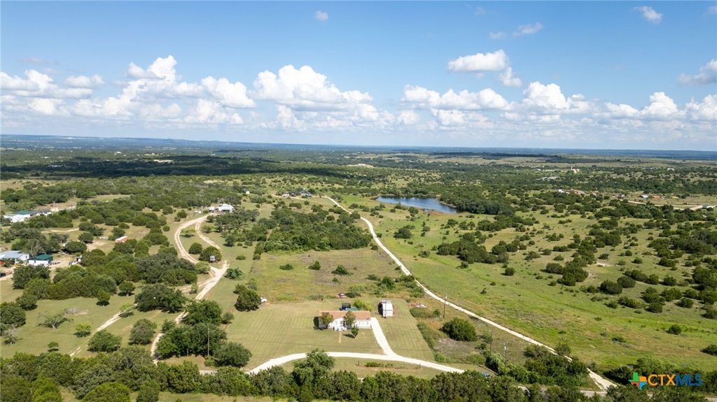 2966 County Road 3430, Lampasas, TX 76550
