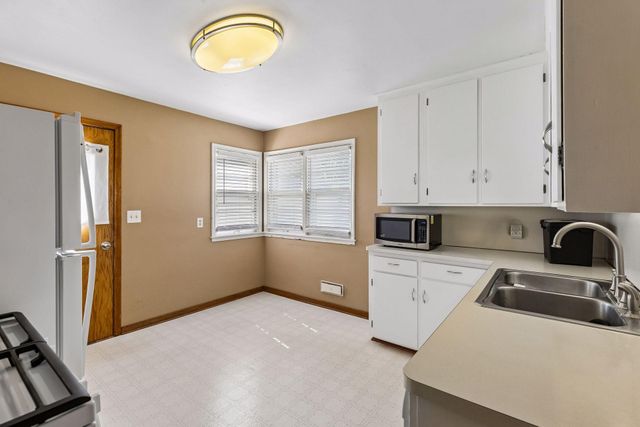 2578 17th Avenue NW, New Brighton, MN 55112