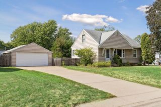 2578 17th Avenue NW, New Brighton, MN 55112