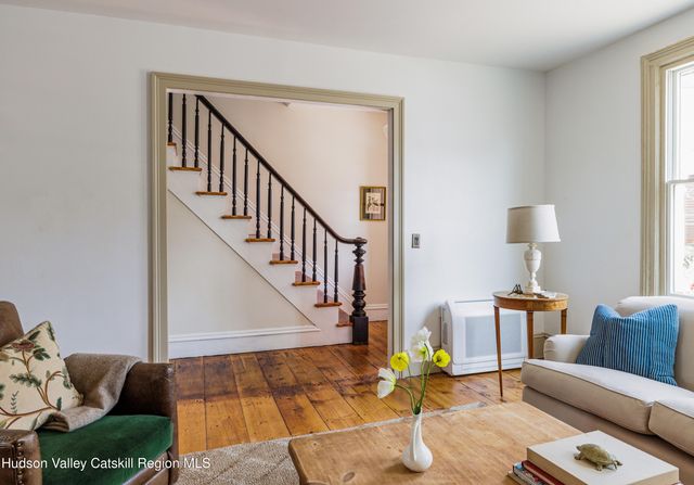 225 Robinson Street, Hudson, NY 12534