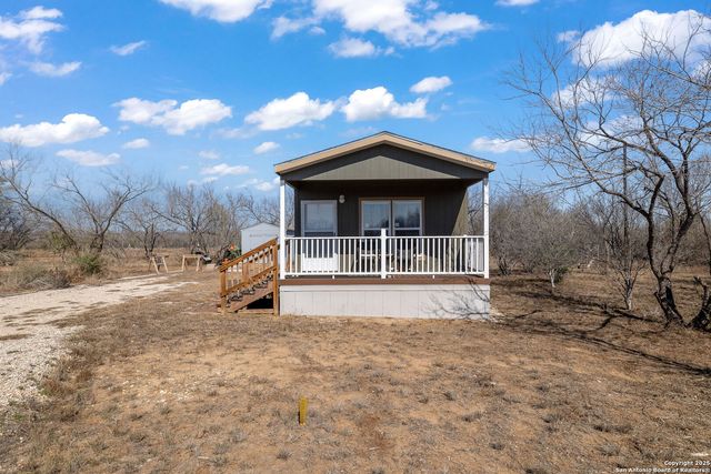 11211 FM 2779, Moore, TX 78057