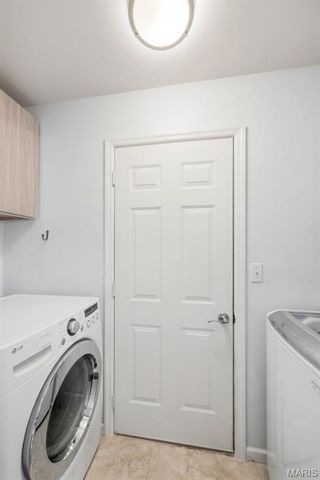48 Rue De Paix 39, Lake St Louis, MO 63367