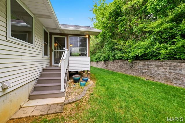48 Rue De Paix 39, Lake St Louis, MO 63367