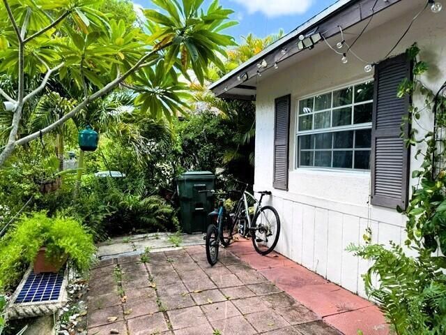 3803 HEATHER Drive W, Greenacres, FL 33463