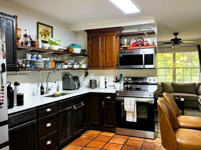 3803 HEATHER Drive W, Greenacres, FL 33463