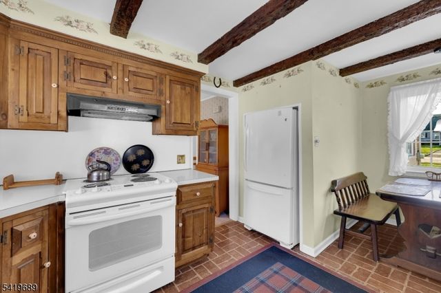 273 Mountain Ave, North Plainfield Boro, NJ 07060