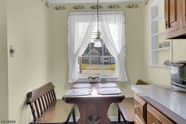 273 Mountain Ave, North Plainfield Boro, NJ 07060