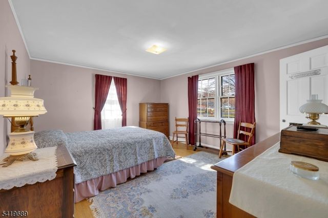 273 Mountain Ave, North Plainfield Boro, NJ 07060