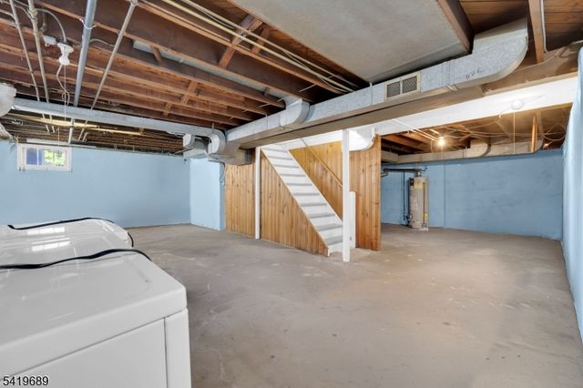 273 Mountain Ave, North Plainfield Boro, NJ 07060