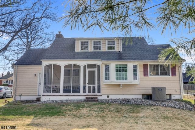 273 Mountain Ave, North Plainfield Boro, NJ 07060