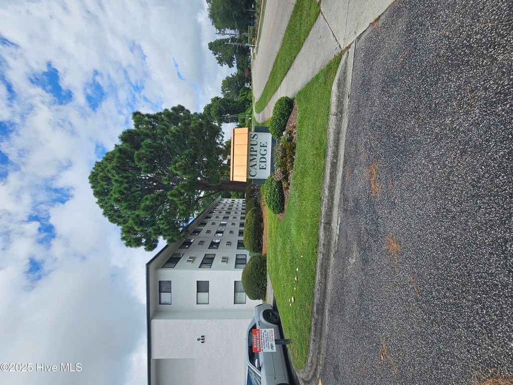 458 Racine Drive Unit C109, Wilmington, NC 28403