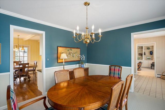 1440 Edgewood Avenue SE, Grand Rapids, MI 49506