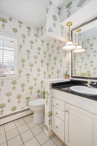 1440 Edgewood Avenue SE, Grand Rapids, MI 49506