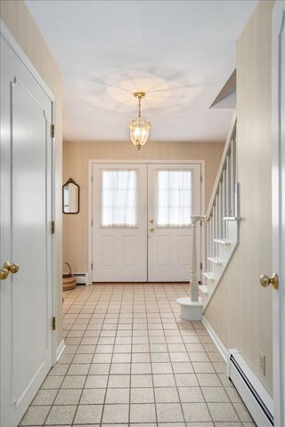 1440 Edgewood Avenue SE, Grand Rapids, MI 49506