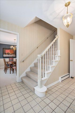 1440 Edgewood Avenue SE, Grand Rapids, MI 49506