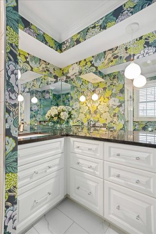 1440 Edgewood Avenue SE, Grand Rapids, MI 49506