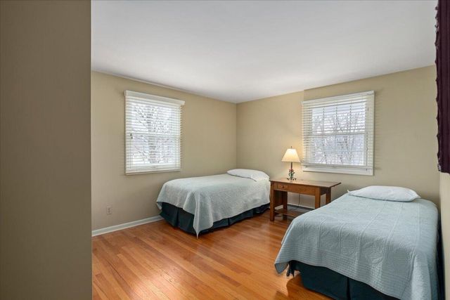 1440 Edgewood Avenue SE, Grand Rapids, MI 49506