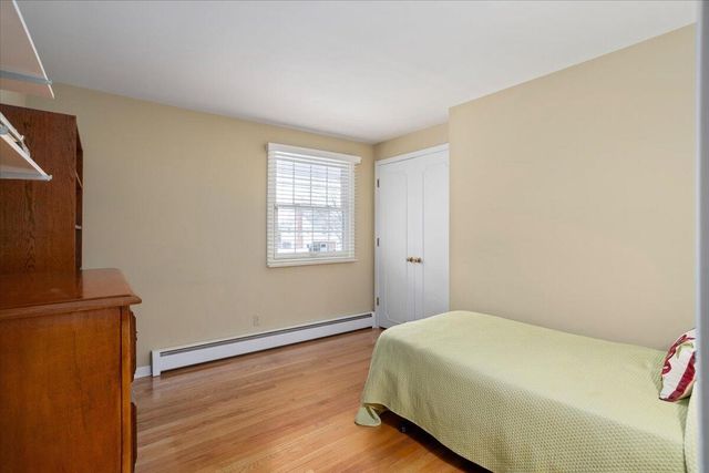 1440 Edgewood Avenue SE, Grand Rapids, MI 49506