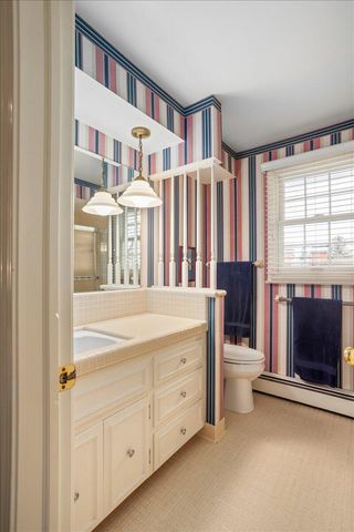 1440 Edgewood Avenue SE, Grand Rapids, MI 49506