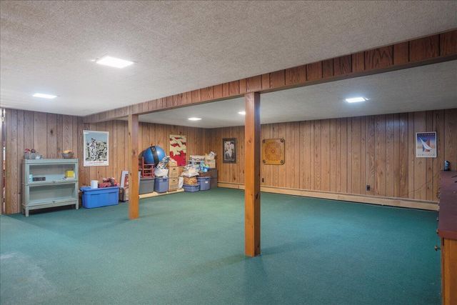 1440 Edgewood Avenue SE, Grand Rapids, MI 49506